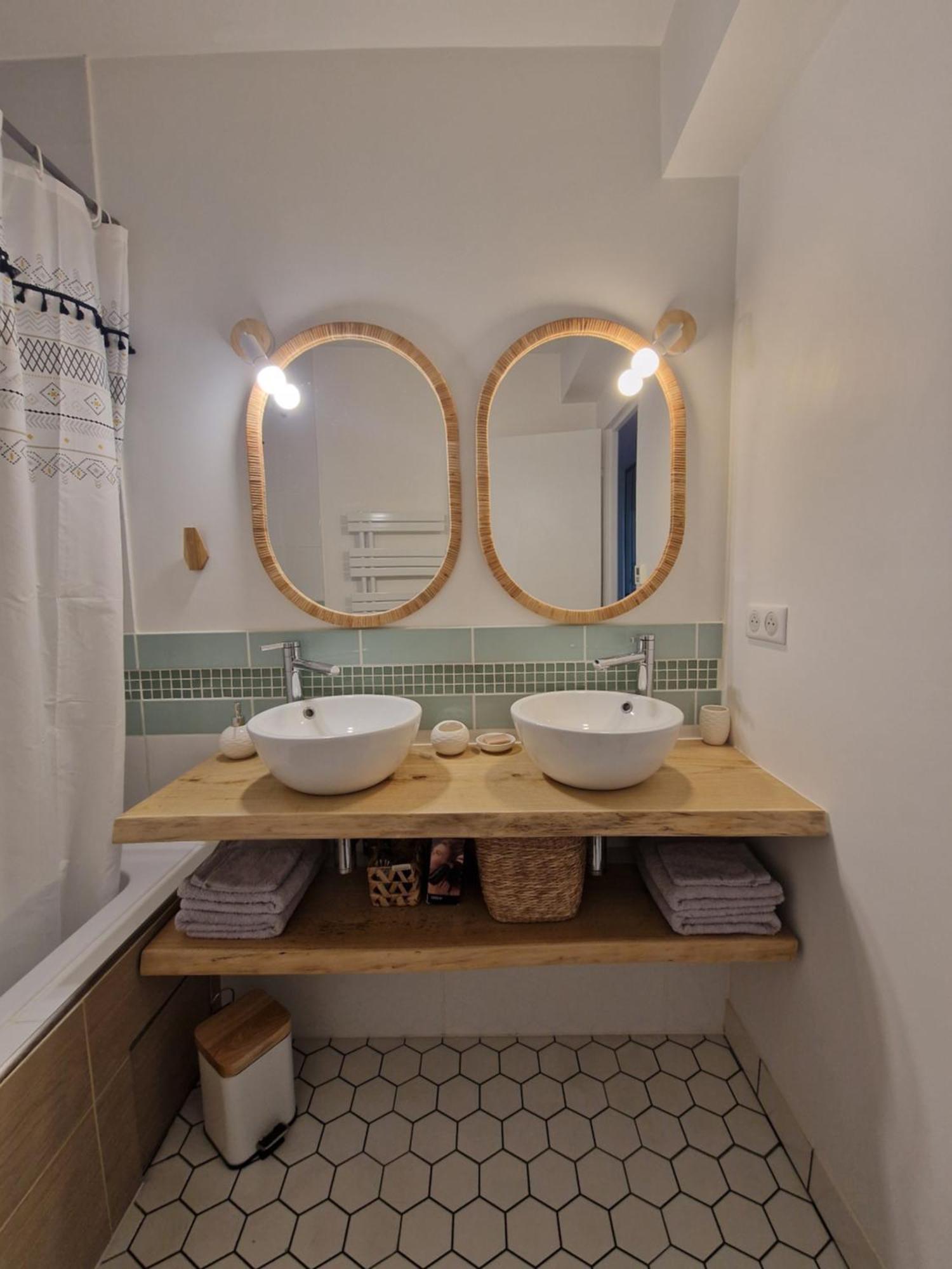 O Parc Boheme Apartment *